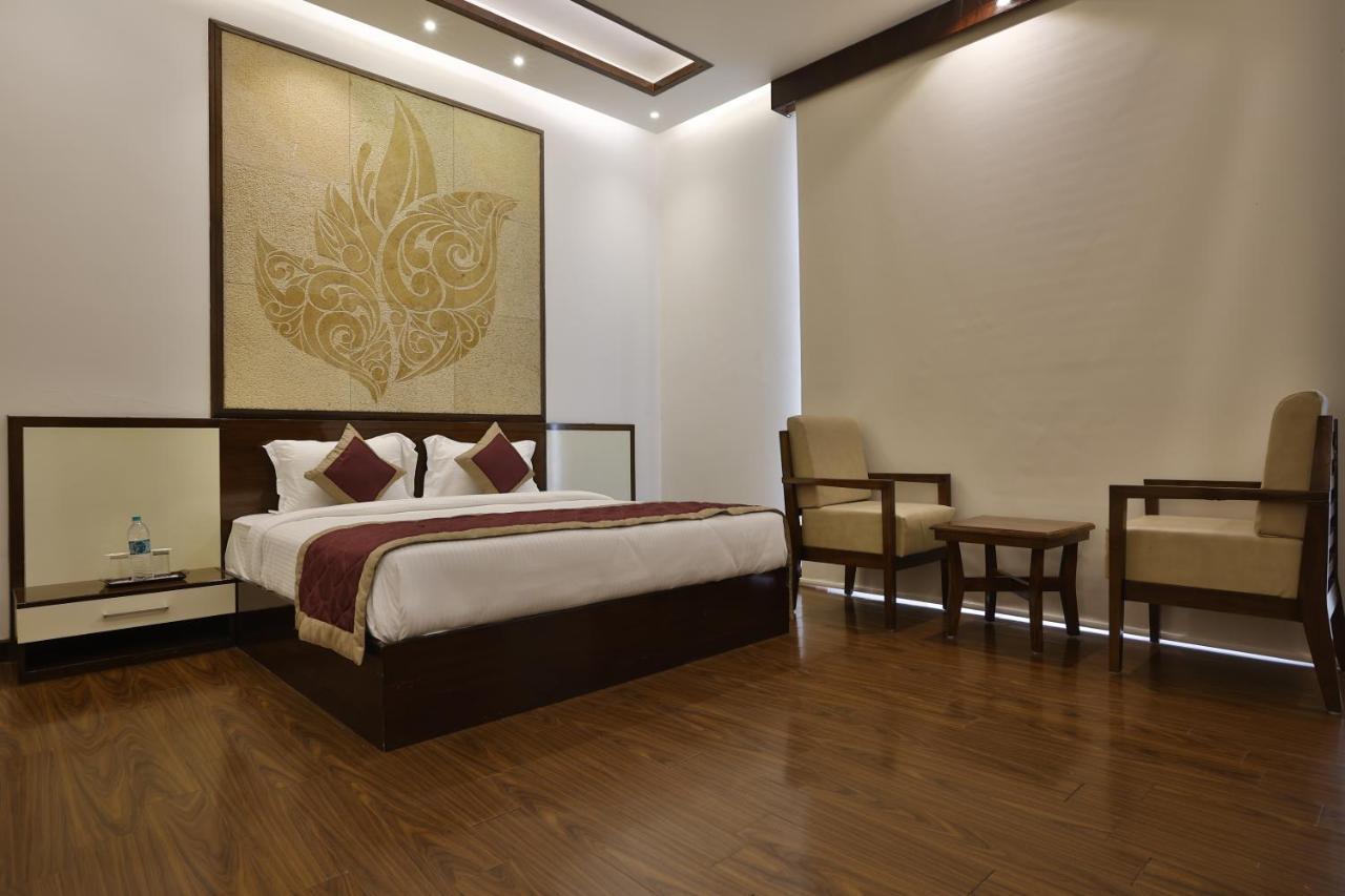Hotel Mannat Haveli à Kurukshetra Extérieur photo